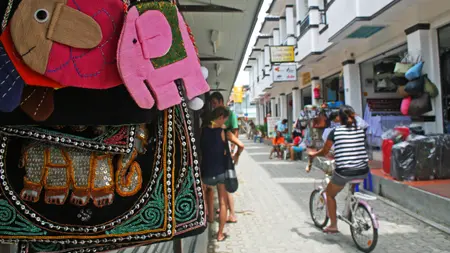 Tonsai Village, Phi Phi