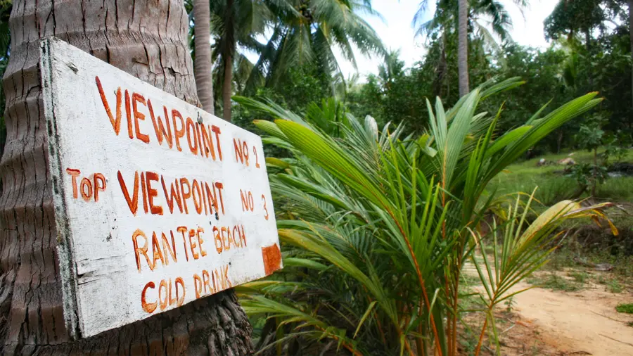 Phi Phi viewpoint sign